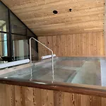 De Len Hotel 4*
