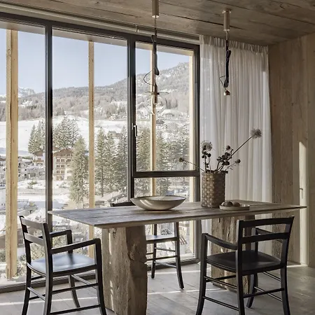 De Len 4* Cortina d'Ampezzo