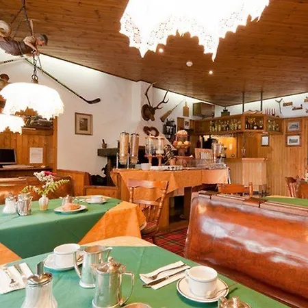 Hotel De Len Cortina d'Ampezzo