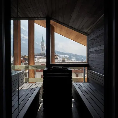 De Len Otel Cortina dʼAmpezzo