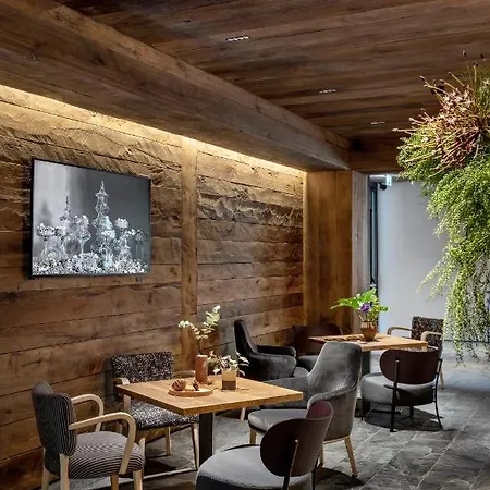 Otel De Len Cortina dʼAmpezzo